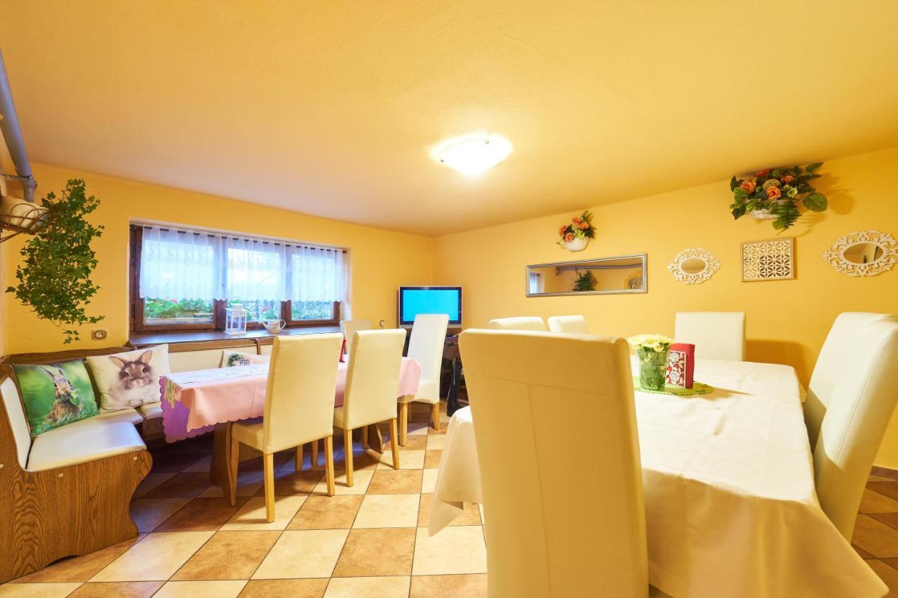 Apartamenty nad Młynówką Chocholow Exterior foto